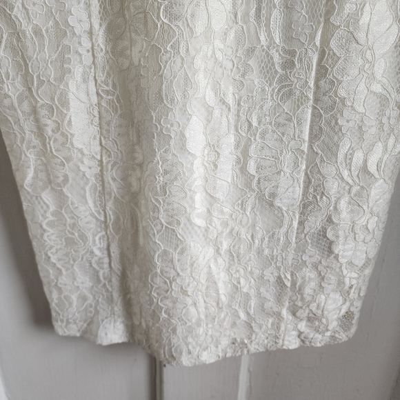 Lulu's Normani White Lace Sleeveless Sheath Dress, Sz M - Picture 6 of 15